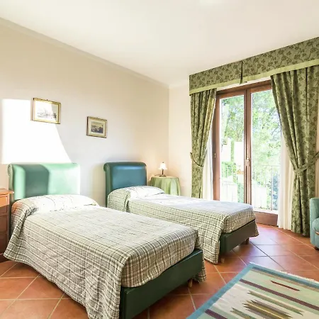 Belvilla By Oyo Villa Lonanno *