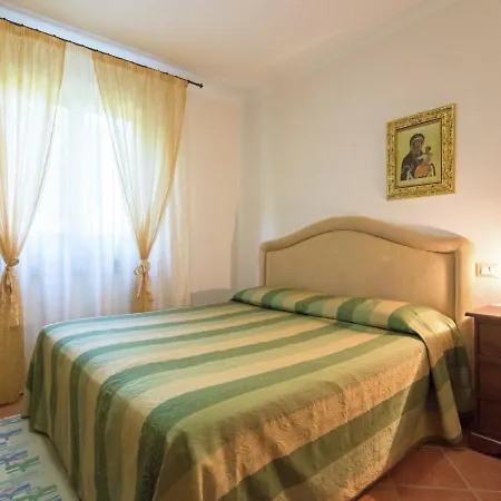 Villa Belvilla By Oyo Villa Lonanno