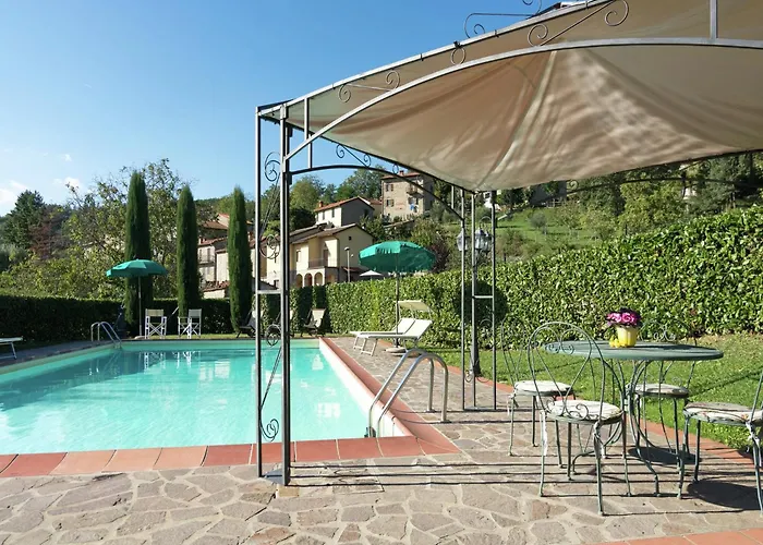 In Lonnano With Pool Villa *